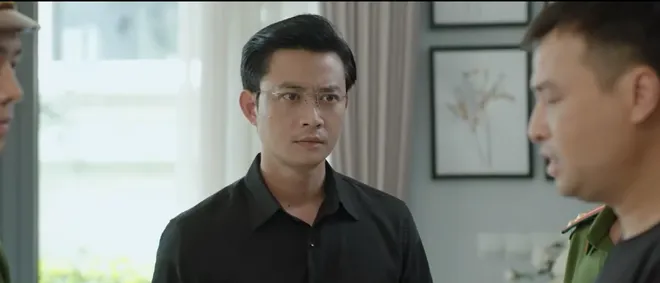 Lằn ranh - Tập 37: Người t&igrave;nh Ph&oacute; B&iacute; thư S&aacute;ch chuẩn bị hộp tiền khủng để hối lộ thanh tra - Ảnh 6.