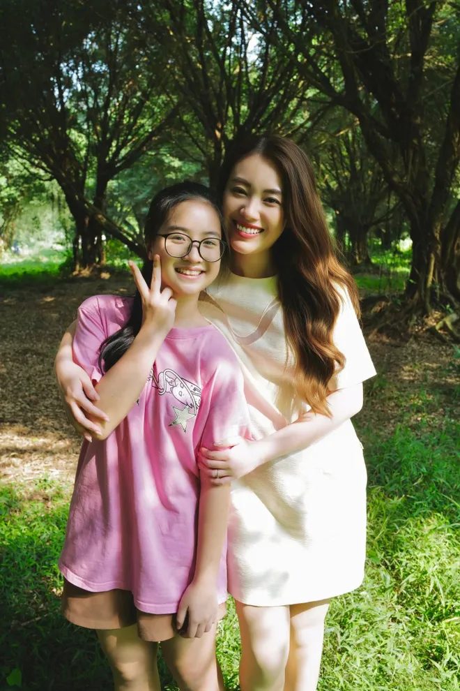 C&aacute;ch em 1 milimet: Nh&oacute;m bạn nghẹt thở chơi tr&ograve; 'v&ograve;ng quay định mệnh' ở l&agrave;ng M&acirc;y - Ảnh 11.