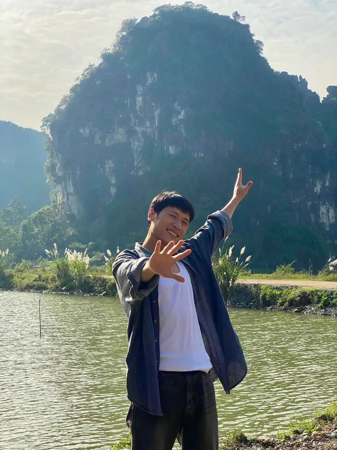 C&aacute;ch em 1 milimet: Nh&oacute;m bạn nghẹt thở chơi tr&ograve; 'v&ograve;ng quay định mệnh' ở l&agrave;ng M&acirc;y - Ảnh 20.