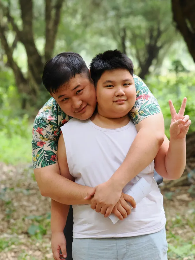 C&aacute;ch em 1 milimet: Nh&oacute;m bạn nghẹt thở chơi tr&ograve; 'v&ograve;ng quay định mệnh' ở l&agrave;ng M&acirc;y - Ảnh 8.