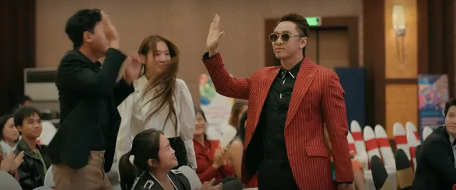 C&aacute;ch em 1 milimet - Tập 33: Hiếu bắt quả tang Duy&ecirc;n nhận tiền của Ho&agrave;ng cận - Ảnh 5.