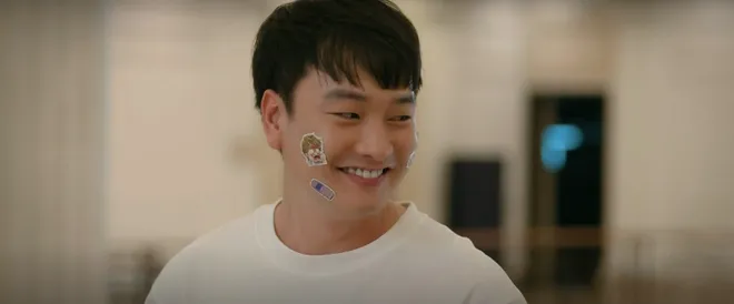 C&aacute;ch em 1 milimet - Tập 33: Hiếu bắt quả tang Duy&ecirc;n nhận tiền của Ho&agrave;ng cận - Ảnh 6.