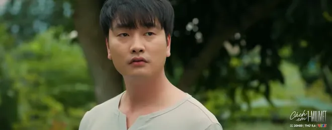 C&aacute;ch em 1 milimet - Tập 34: Đức gọi Hiếu l&agrave; "ch&oacute; s&oacute;i", khẳng định T&uacute; l&agrave; của m&igrave;nh - Ảnh 1.