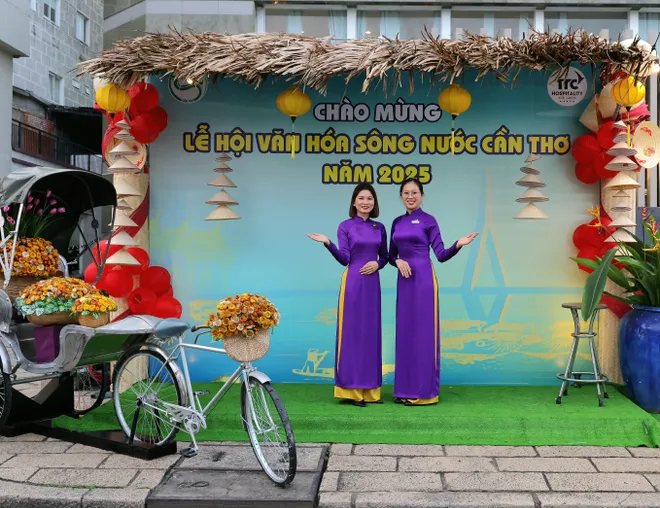 Cần Thơ rộn r&agrave;ng Lễ hội Văn h&oacute;a s&ocirc;ng nước- Ảnh 2.