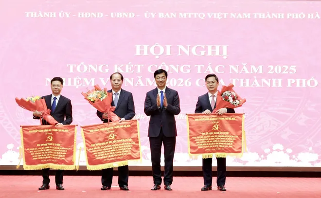 Hà Nội tháo gỡ điểm nghẽn, mở đường giai đoạn phát triển mới- Ảnh 4. Hà Nội tháo gỡ điểm nghẽn, mở đường giai đoạn phát triển mới- Ảnh 4.