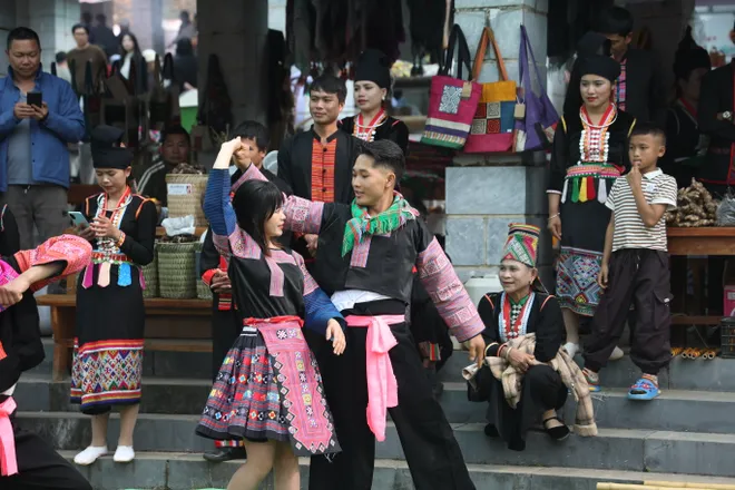 Kh&aacute;m ph&aacute; kh&ocirc;ng gian văn h&oacute;a "Chợ phi&ecirc;n v&ugrave;ng cao - Ch&agrave;o năm mới 2026" giữa l&ograve;ng H&agrave; Nội - Ảnh 6.