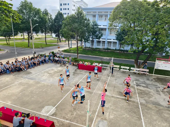 Học viện Hải quân: Sôi nổi các hoạt động thi đua ngay từ những ngày đầu năm mới 2026 - Ảnh 4.