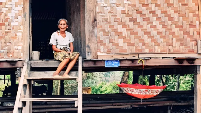 Đ&oacute;n năm mới kh&ocirc;ng vội v&atilde; ở L&agrave;o - Ảnh 2.