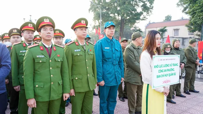 Hà Nội: Tây Hồ phát động đợt cao điểm chào mừng Đại hội XIV của Đảng- Ảnh 2. Hà Nội: Tây Hồ phát động đợt cao điểm chào mừng Đại hội XIV của Đảng- Ảnh 2.