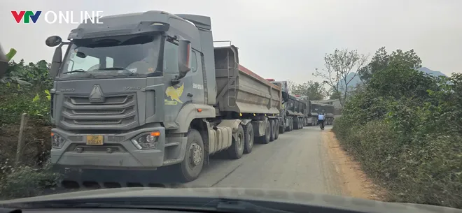 Ph&uacute; Thọ: Những quả đồi bị đ&agrave;o xới với dấu hiệu khai th&aacute;c đất k&eacute;o d&agrave;i (Kỳ 2) - Ảnh 5.