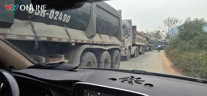 Ph&uacute; Thọ: Những quả đồi bị đ&agrave;o xới với dấu hiệu khai th&aacute;c đất k&eacute;o d&agrave;i (Kỳ 2) - Ảnh 6.