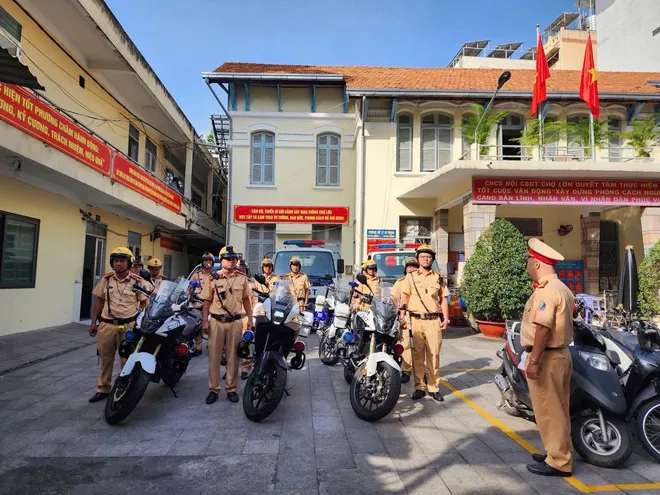 TP Hồ Ch&iacute; Minh: Đảm bảo an to&agrave;n giao th&ocirc;ng trong dịp diễn ra Đại hội Đảng- Ảnh 2.