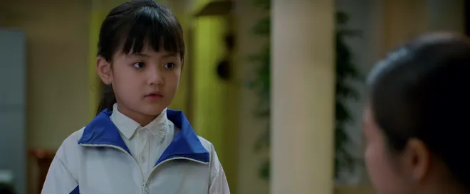 Gia đ&igrave;nh tr&aacute;i dấu - Tập 23: Con ri&ecirc;ng của chồng tội nghiệp lại hiểu chuyện, khiến b&agrave; &Aacute;nh ng&agrave;y c&agrave;ng thương - Ảnh 1.