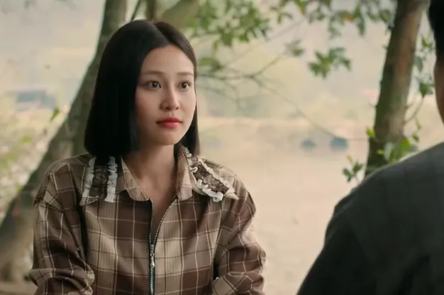 Cách em 1 milimet - Tập cuối: Hiếu muốn "nâng cấp bản thân" sau khi Hiếu bỏ đi - Ảnh 1.