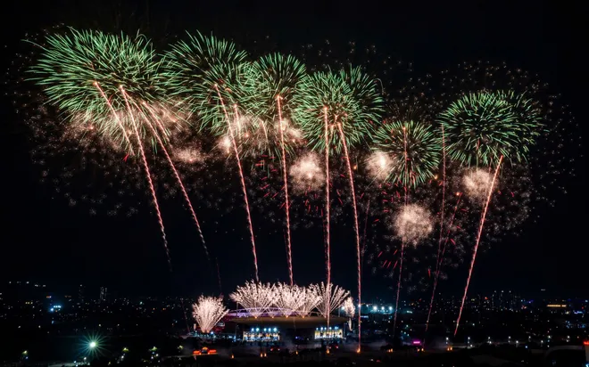 Dưới l&aacute; cờ vẻ vang của Đảng: H&agrave;o h&ugrave;ng bản h&ograve;a ca về niềm tự h&agrave;o d&acirc;n tộc - Ảnh 27.