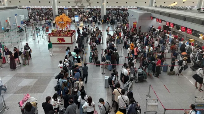 Tiết kiệm tiền triệu nhờ bay ngược chiều đ&oacute;n Tết - Ảnh 4.