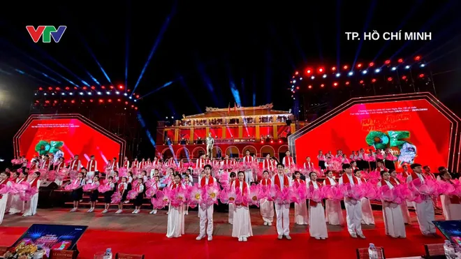 Cầu truyền h&igrave;nh &ldquo;Hai tay x&acirc;y dựng một sơn h&agrave;&rdquo;: X&uacute;c động v&agrave; tự h&agrave;o!- Ảnh 2.