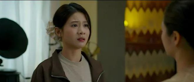 Gia đình trái dấu - Tập 27: Em trai lừa ông Phi đi xem mắt 'phú bà' của làng- Ảnh 9. Gia đình trái dấu - Tập 27: Em trai lừa ông Phi đi xem mắt 'phú bà' của làng- Ảnh 9.