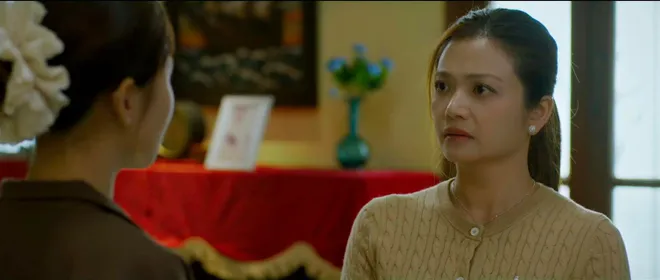 Gia đình trái dấu - Tập 27: Em trai lừa ông Phi đi xem mắt 'phú bà' của làng- Ảnh 10. Gia đình trái dấu - Tập 27: Em trai lừa ông Phi đi xem mắt 'phú bà' của làng- Ảnh 10.