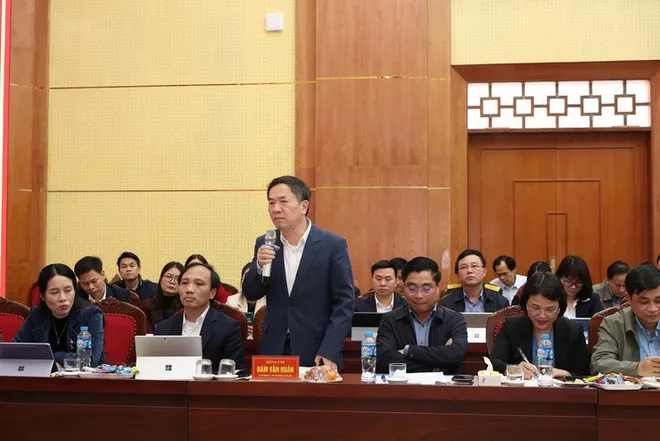 H&agrave; Nội kiểm tra c&ocirc;ng t&aacute;c bầu cử, bảo đảm tiến độ kịp thời, đ&uacute;ng luật - Ảnh 6.