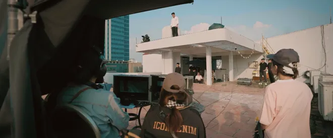 Đồng hồ đếm ngược - Tập 1: Th&agrave;nh "ngẫn" cứu ch&oacute; Coddy từ l&ograve; mổ, vận may bắt đầu đến- Ảnh 12.