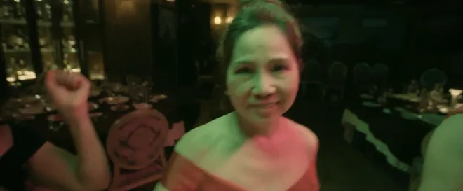 Đồng hồ đếm ngược - Tập 2: Th&agrave;nh mất vai nam ch&iacute;nh, bật kh&oacute;c v&igrave; tủi nhục khi bị 3 ph&uacute; b&agrave; quấy rối- Ảnh 10.