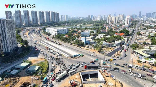 TP Hồ Ch&iacute; Minh: Th&ocirc;ng xe hầm chui An Ph&uacute;, giảm &ugrave;n tắc cửa ng&otilde; ph&iacute;a đ&ocirc;ng- Ảnh 10.