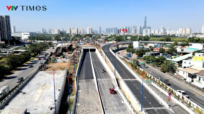 TP Hồ Ch&iacute; Minh: Th&ocirc;ng xe hầm chui An Ph&uacute;, giảm &ugrave;n tắc cửa ng&otilde; ph&iacute;a đ&ocirc;ng- Ảnh 1.