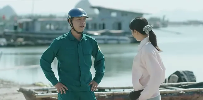 Kh&ocirc;ng giới hạn - Tập 3: Bạn g&aacute;i "tuồng ch&egrave;o" của Lợi bị quấy rối - Ảnh 6.