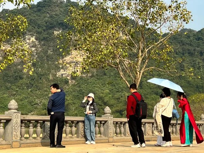 Thung Ui: Điểm đến ngh&igrave;n tỷ "g&acirc;y sốt" nơi vua Đinh lập đ&agrave;n K&iacute;nh Thi&ecirc;n - Ảnh 7.