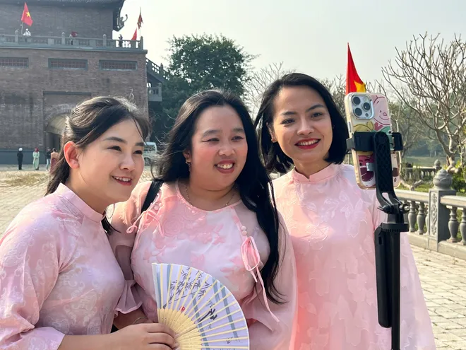 Thung Ui: Điểm đến ngh&igrave;n tỷ "g&acirc;y sốt" nơi vua Đinh lập đ&agrave;n K&iacute;nh Thi&ecirc;n - Ảnh 6.