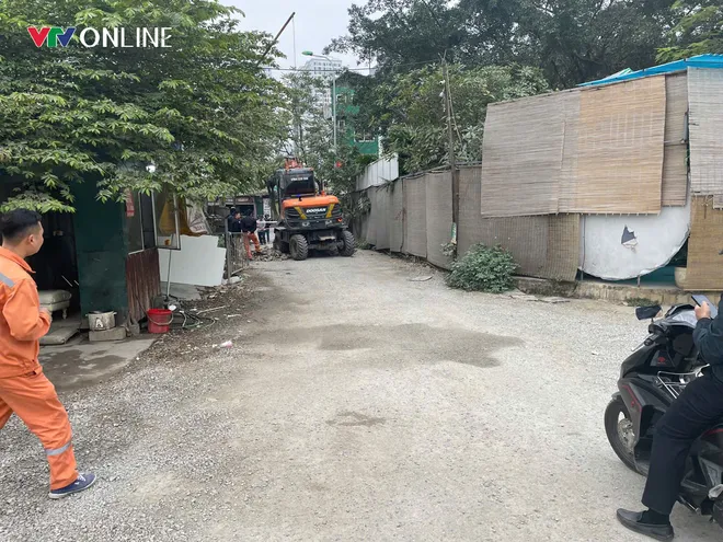 H&agrave; Nội: Phường Vĩnh Hưng cưỡng chế b&atilde;i tr&ocirc;ng giữ xe kh&ocirc;ng ph&eacute;p tr&ecirc;n đất n&ocirc;ng nghiệp - Ảnh 5.