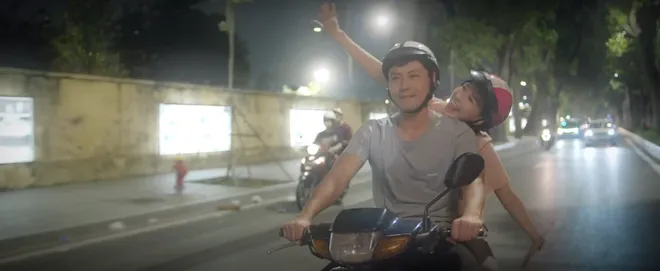 Đồng hồ đếm ngược - Tập 3: Th&agrave;nh l&aacute;i xe g&acirc;y tai nạn giao th&ocirc;ng, bị bạn th&acirc;n v&agrave; người y&ecirc;u cắm sừng- Ảnh 2.