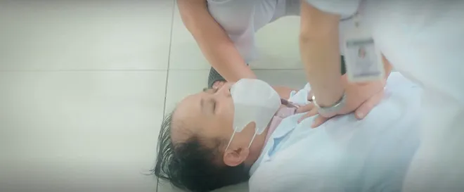 Đồng hồ đếm ngược - Tập 4: Th&agrave;nh c&oacute; si&ecirc;u năng lực sau khi tự tử bất th&agrave;nh- Ảnh 5.