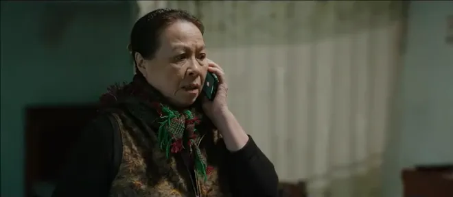 Kh&ocirc;ng giới hạn - Tập 6: Lợi bị mẹ tr&aacute;ch v&igrave; lu&ocirc;n o&aacute;n hận Ki&ecirc;n - Ảnh 12.