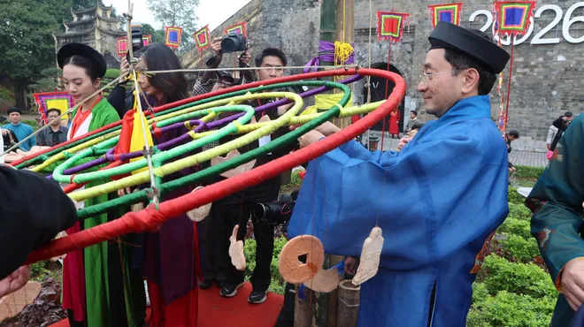 T&aacute;i hiện Tết cung đ&igrave;nh xưa v&agrave; đường hoa "B&igrave;nh minh kh&aacute;t vọng" tại Ho&agrave;ng th&agrave;nh Thăng Long- Ảnh 2.