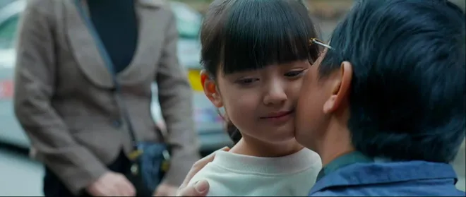 Gia đ&igrave;nh tr&aacute;i dấu - Tập 32: X&uacute;c động cảnh b&agrave; &Aacute;nh ch&iacute;nh thức coi con ri&ecirc;ng của chồng l&agrave; con m&igrave;nh - Ảnh 7.