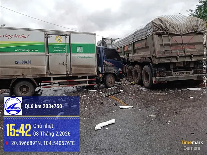 Nguy cơ mất an toàn giao thông trên Quốc lộ 6 dịp Tết Nguyên đán - Ảnh 7.