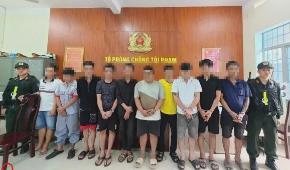 C&ocirc;ng an Đồng Nai triệt ph&aacute; đường d&acirc;y ma t&uacute;y &ldquo;khủng&rdquo;, thu giữ 5kg ma t&uacute;y đ&aacute;- Ảnh 4.