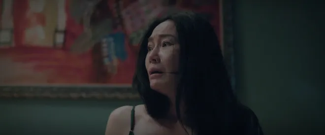 Đồng hồ đếm ngược - Tập 6: Gặp "thầy Lương 3 mắt", b&agrave; Tuyết tin m&igrave;nh bị oan hồn của chồng "&aacute;m"- Ảnh 3.