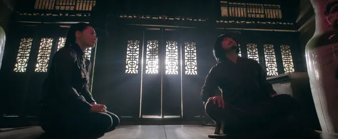 Đồng hồ đếm ngược - Tập 6: Gặp "thầy Lương 3 mắt", b&agrave; Tuyết tin m&igrave;nh bị oan hồn của chồng "&aacute;m"- Ảnh 8.