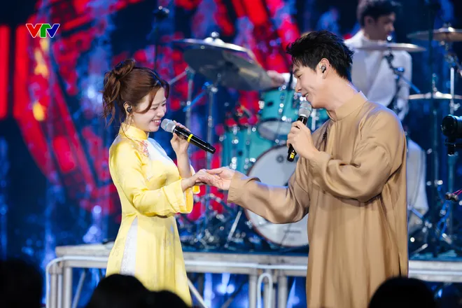 Gió và Tình yêu thổi trên đất nước tôi: Đầy sắc màu tự hào Việt - Ảnh 5.