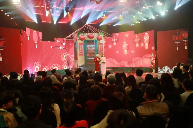 Gala Cặp l&aacute; y&ecirc;u thương 2026: &ldquo;Thập kỷ gieo mầm xanh&rdquo; v&agrave; 10 năm "Trao cơ hội đi học - Cho cơ hội đổi đời"- Ảnh 8.