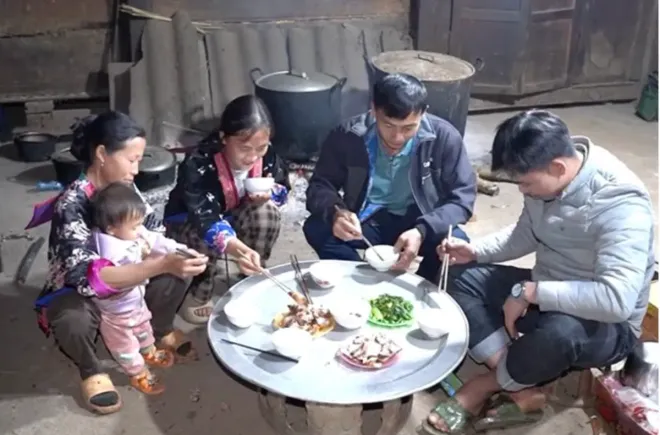 Khoảnh khắc đẹp tuần qua (9-15/2): Những c&acirc;u chuyện cuối năm ấm &aacute;p t&igrave;nh người- Ảnh 9.