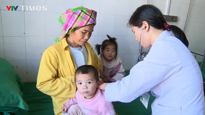 Bệnh viện v&ugrave;ng cao duy tr&igrave; trực 24/24 giờ trong dịp Tết - Ảnh 2.