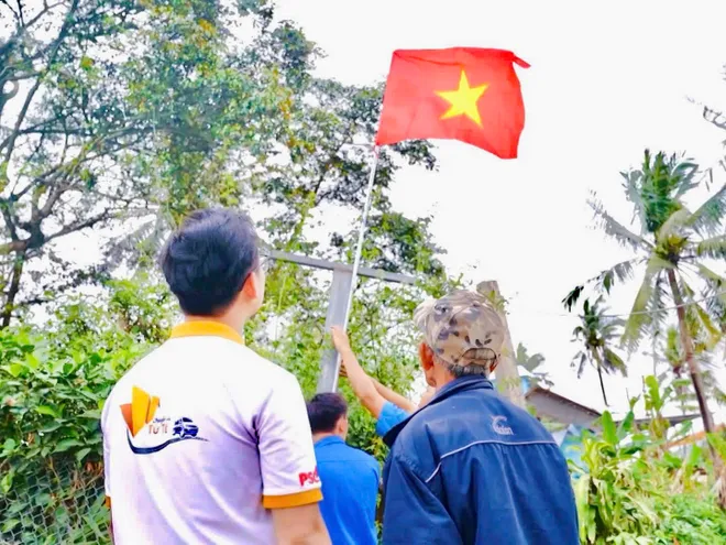 Chuyến xe tử tế th&aacute;ng 2 gieo mầm hy vọng tr&ecirc;n những m&aacute;i nh&agrave; hồi sinh ở Đắk Lắk - Ảnh 2.