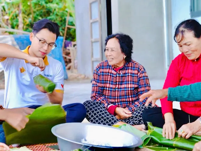 Chuyến xe tử tế th&aacute;ng 2 gieo mầm hy vọng tr&ecirc;n những m&aacute;i nh&agrave; hồi sinh ở Đắk Lắk - Ảnh 12.