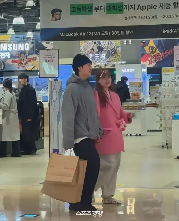 HyunA phủ nhận tin đồn mang thai - Ảnh 1.