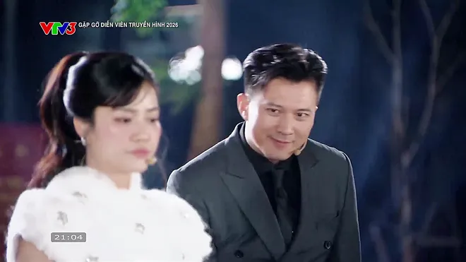 Hà Việt Dũng - Anh Đào hài hước tái hiện Ngân - Viễn trong Gặp gỡ diễn viên truyền hình 2026 - Ảnh 2.
