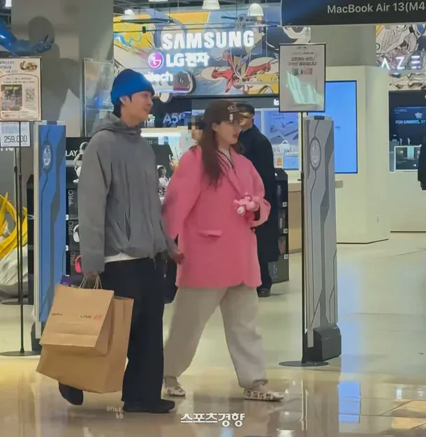 HyunA phủ nhận tin đồn mang thai - Ảnh 2.